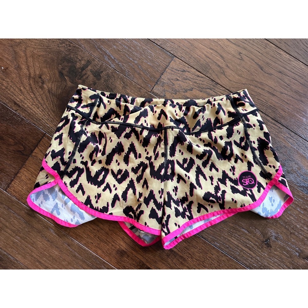 Smashfest Queen Team SFQ Leopard Print Running Shorts Pink Trim Womens Large L